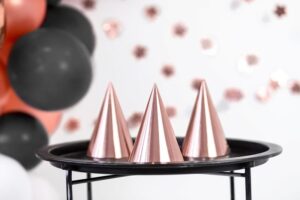 Czapeczki rose gold 6szt.