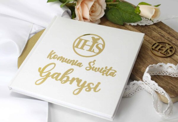 Księga gości Komiunia Biała IHS Imię