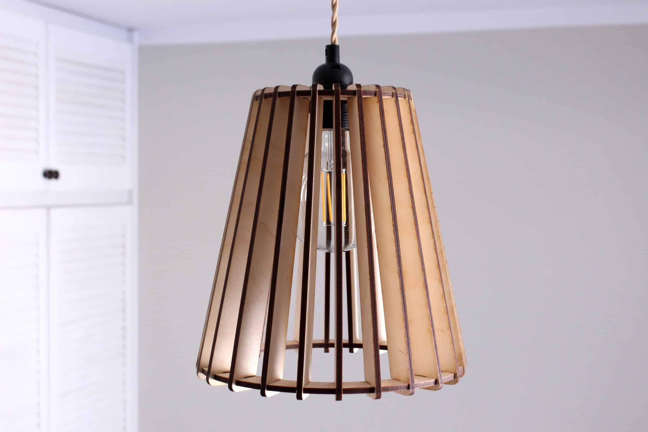 Lampa Sufitowa Drewniana Cone 