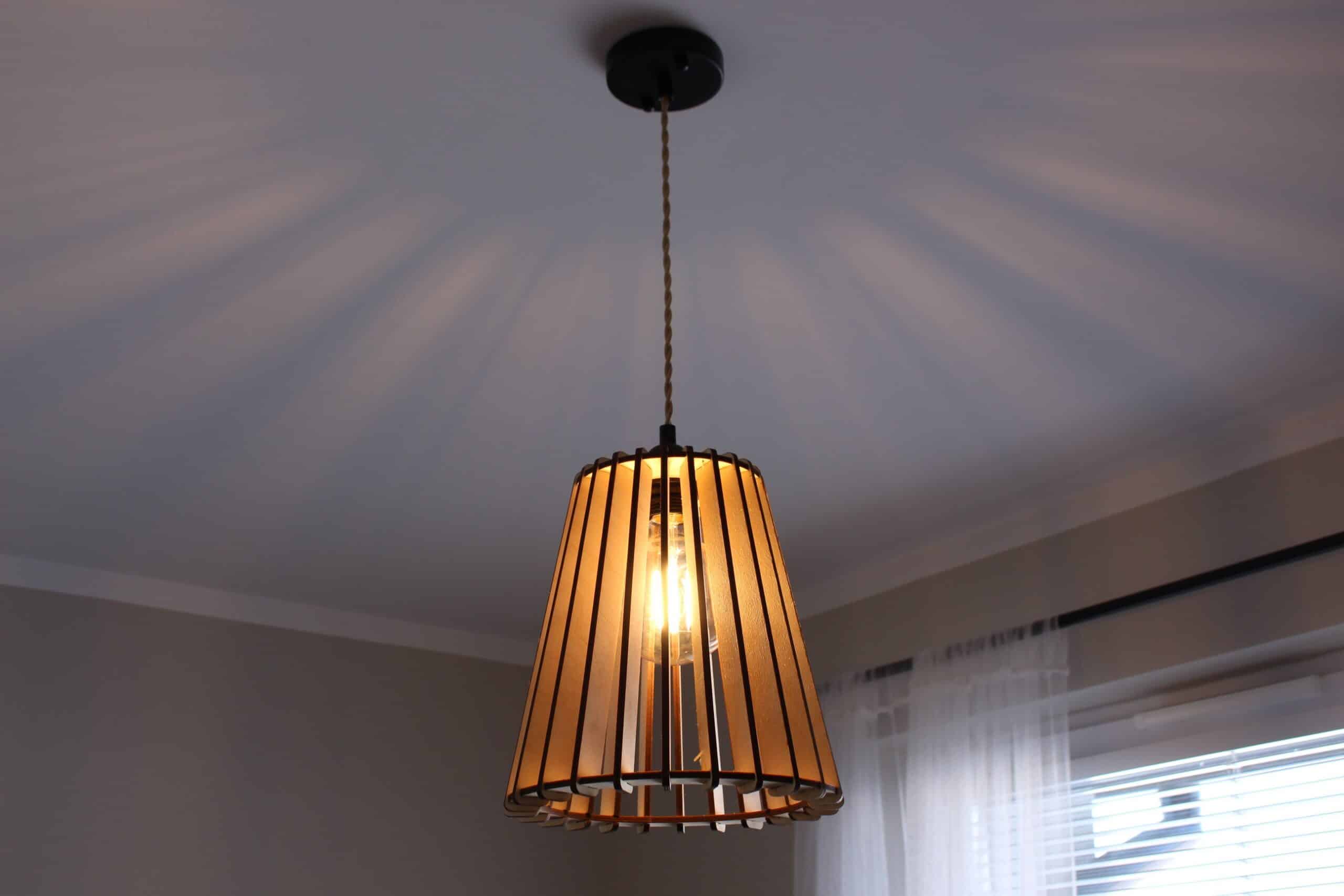Lampa Sufitowa Drewniana Cone 