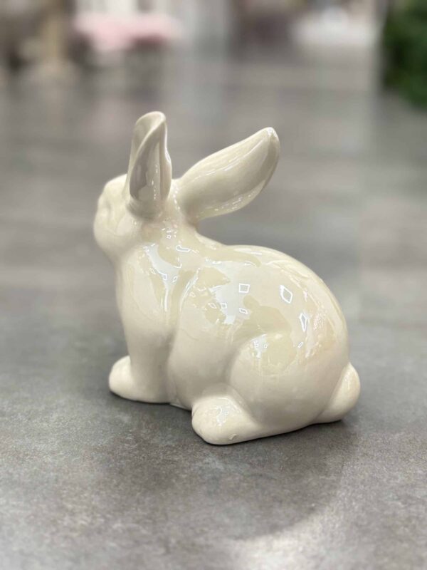 Biały zajączek ceramiczny figurka wielkanocna