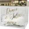 Personalizowane pudełko na koperty z pleksi, glamour, przeźroczyste, złote lustro, imiona z datą oraz białymi różami