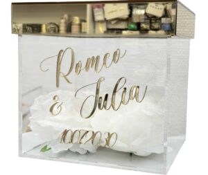 Personalizowane pudełko na koperty z pleksi, glamour, przeźroczyste, złote lustro, imiona z datą oraz białymi różami