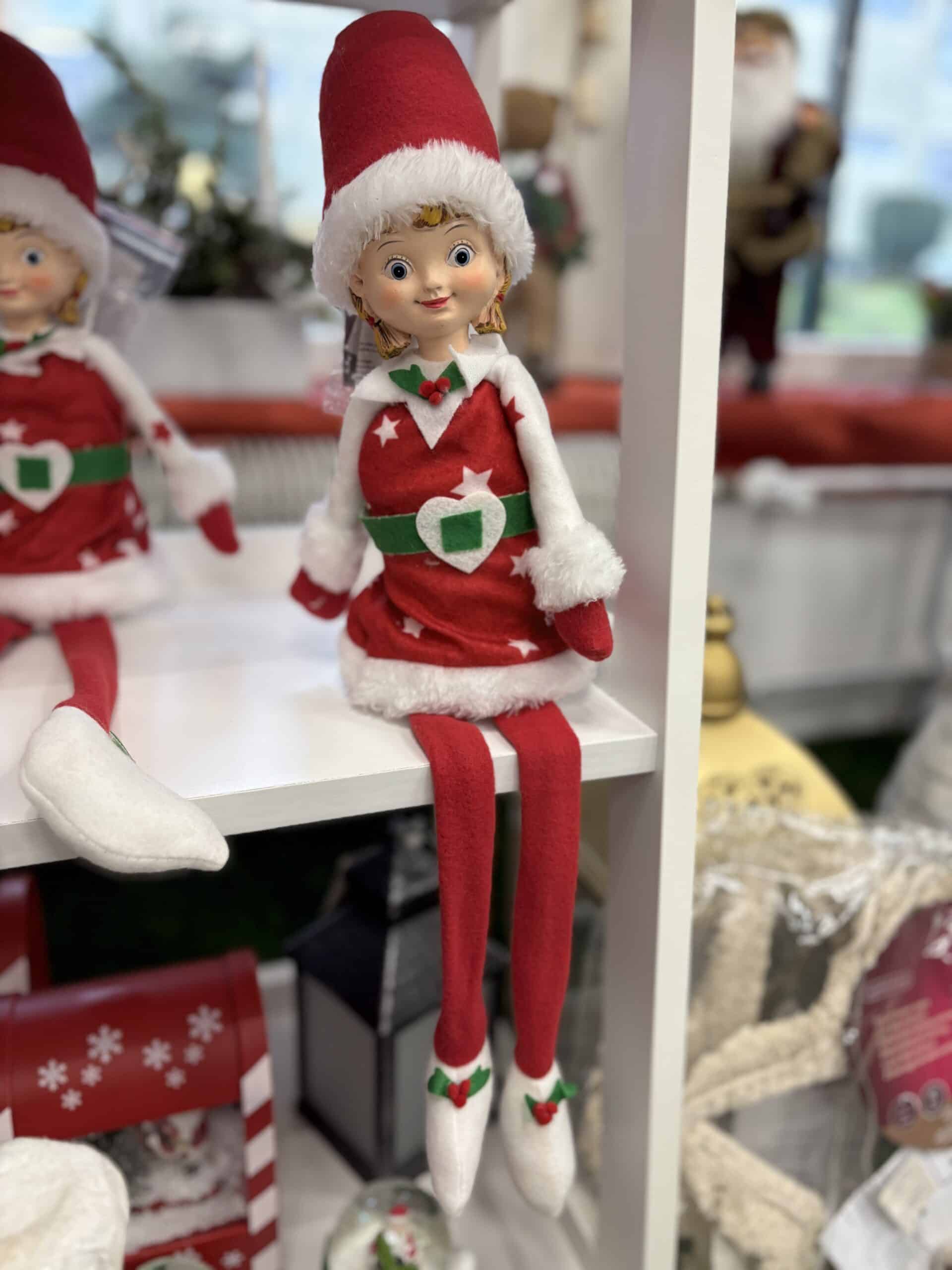 Skrzat Psotnik Dziewczynka Figurka Świąteczna