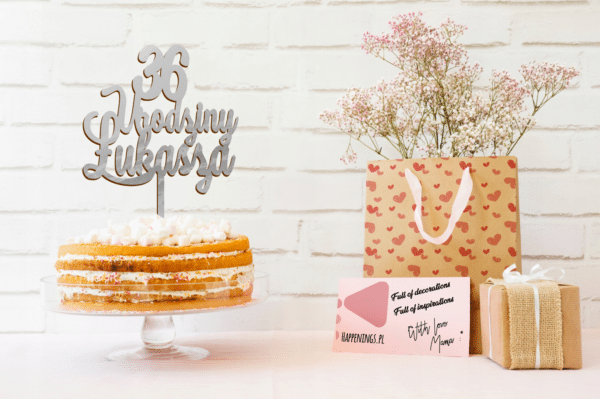 Lustrzany topper na tort z dowolnym tekstem